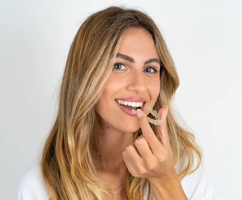 dentist provo Jeppson Dental team providing friendly and professional dental care in a modern, comfortable environment in Provo, UT.