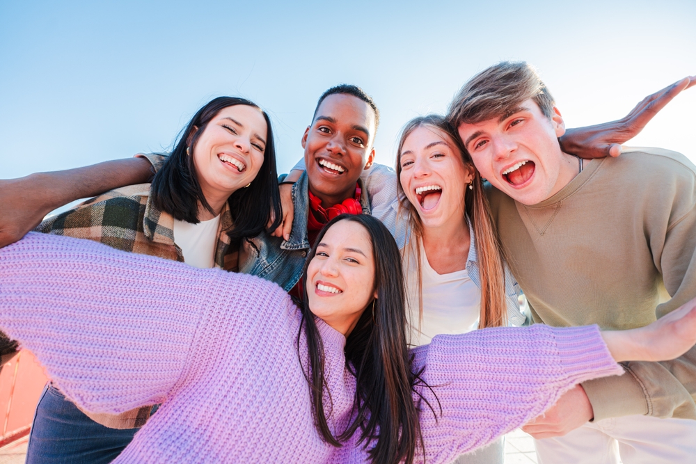 dentist provo Jeppson Dental team providing friendly and professional dental care in a modern, comfortable environment in Provo, UT.